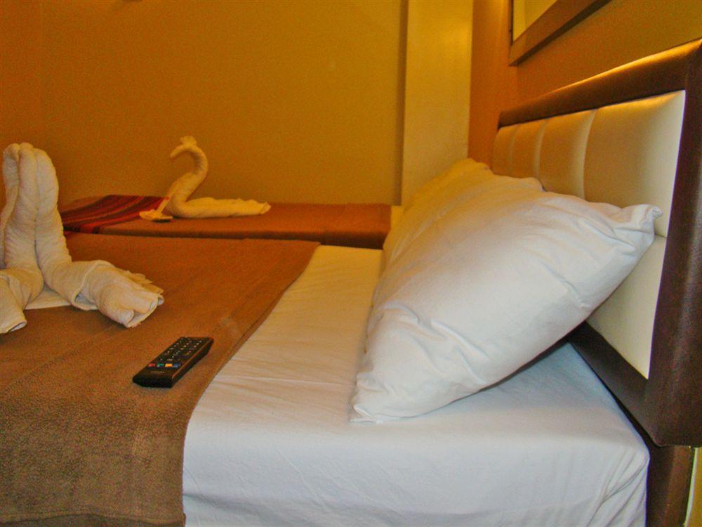Express Inn Mactan Lapu-Lapu City Dış mekan fotoğraf
